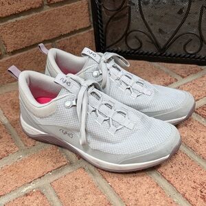 Ryka Women's Light Gray Sneakers, EUC, size 9